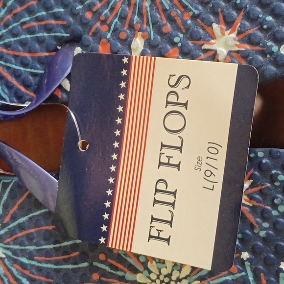 Flip Flops - Picture 3 of 4